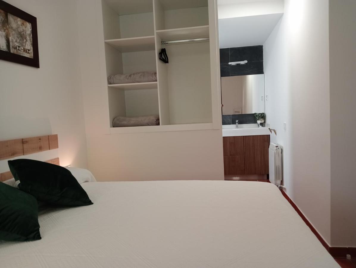 Apartamentos La Piedra En Pleno Centro Historico Con Dos Dormitorios Y Dos Banos นาเฮรา ภายนอก รูปภาพ