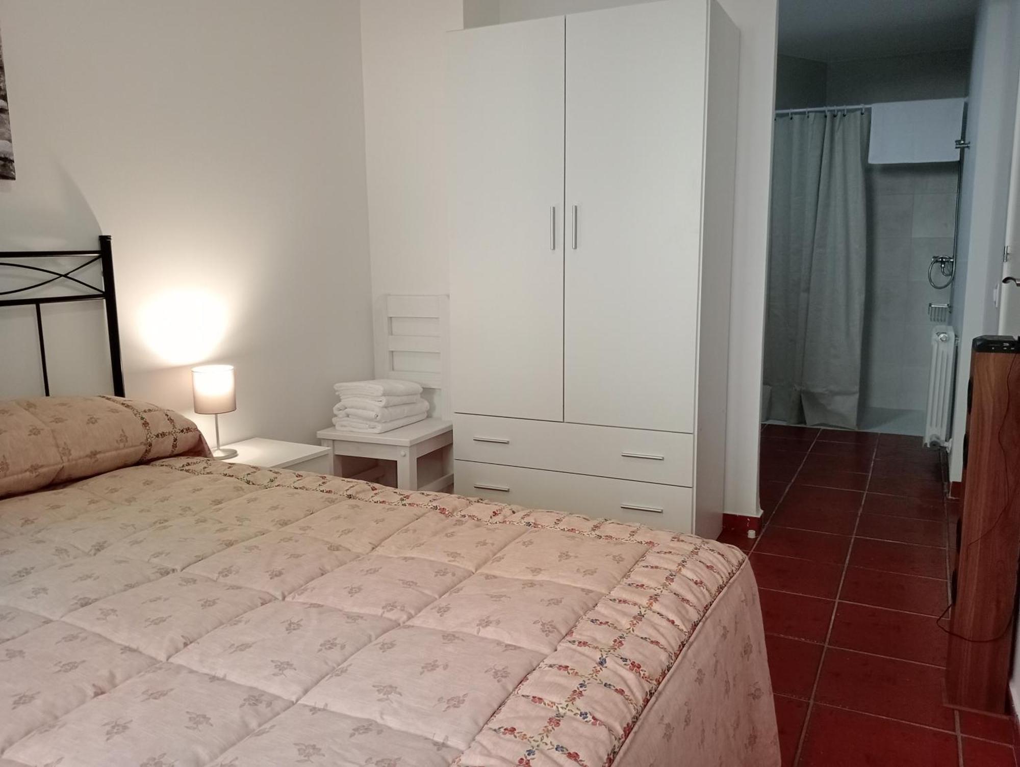 Apartamentos La Piedra En Pleno Centro Historico Con Dos Dormitorios Y Dos Banos นาเฮรา ภายนอก รูปภาพ