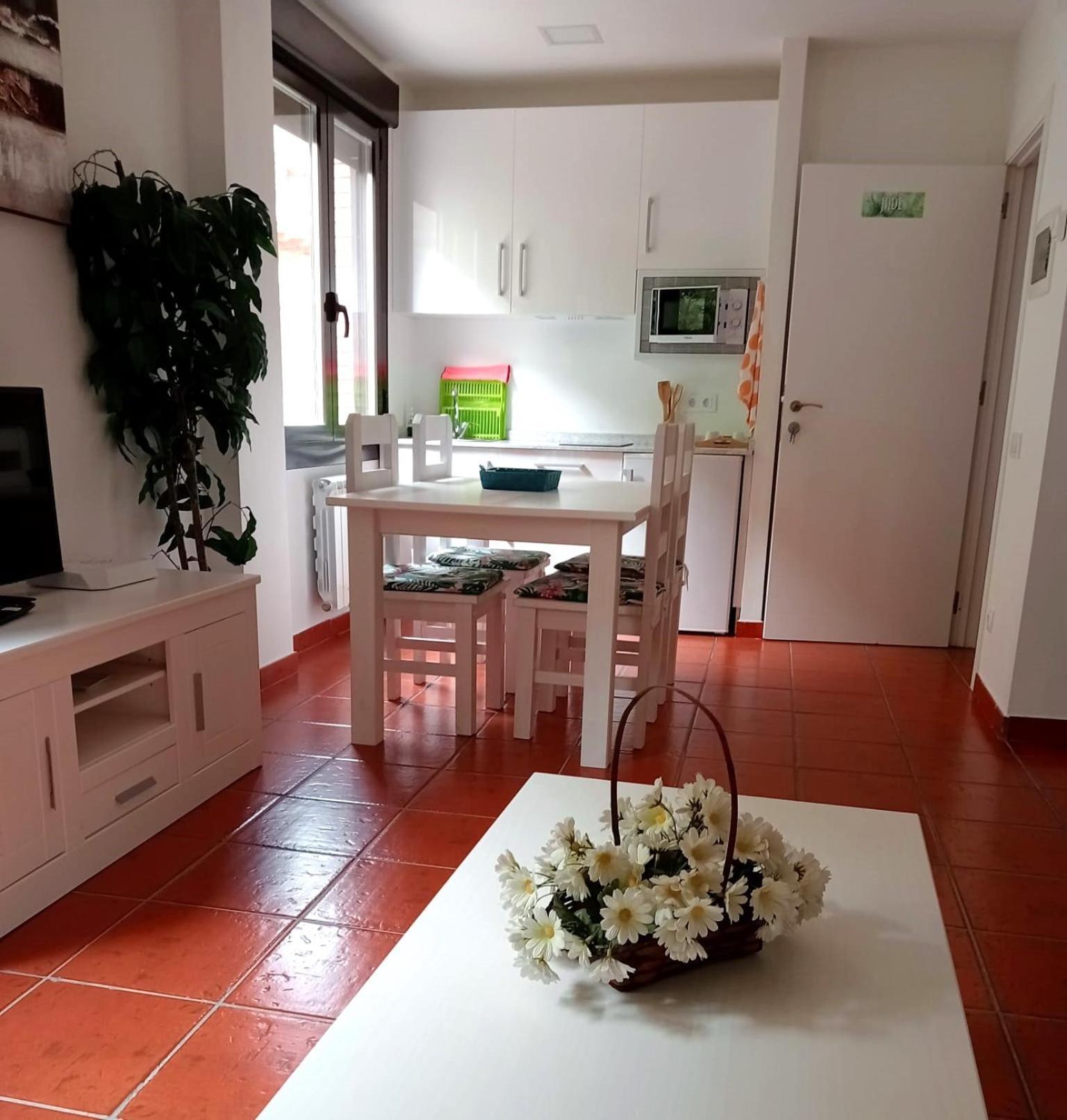 Apartamentos La Piedra En Pleno Centro Historico Con Dos Dormitorios Y Dos Banos นาเฮรา ภายนอก รูปภาพ
