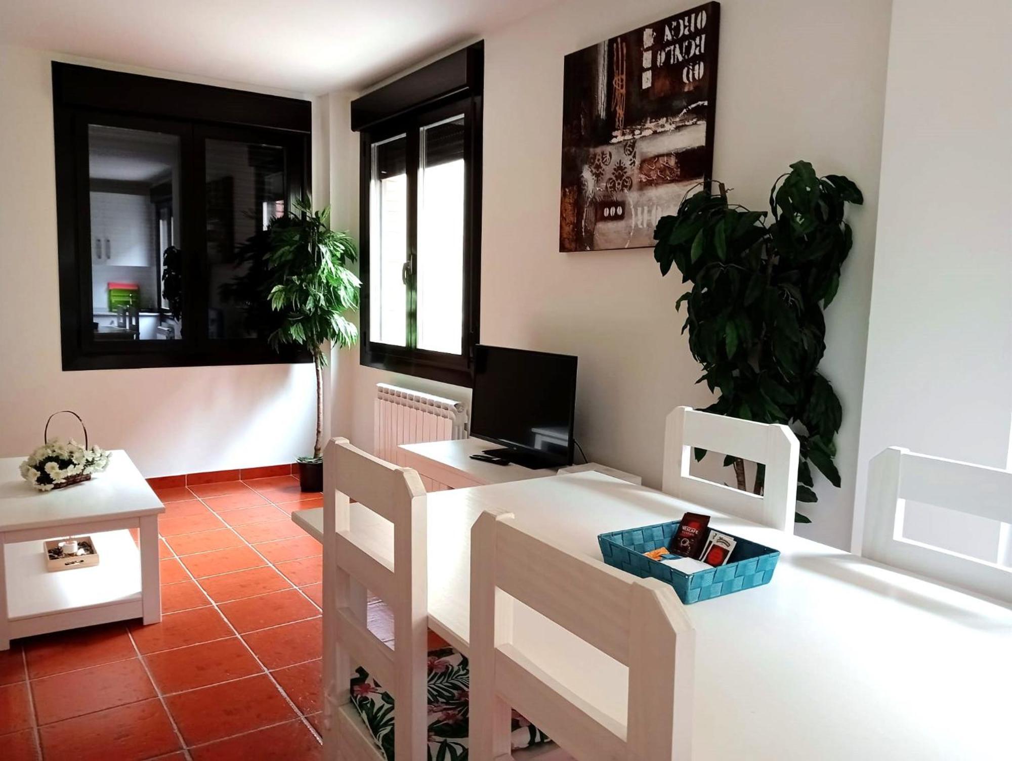 Apartamentos La Piedra En Pleno Centro Historico Con Dos Dormitorios Y Dos Banos นาเฮรา ภายนอก รูปภาพ